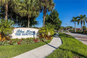 7811 Regal Heron Cir 205, Naples