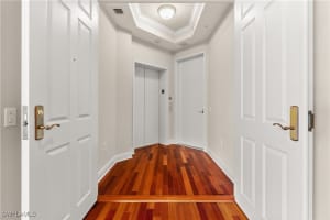 455 Cove Tower Drive, Naples, FL 34110 - MLS#225085269