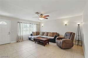 426 Chestnut Ave NW, Port Charlotte, FL 33952 - MLS#225085271