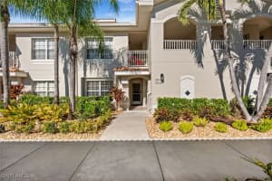 3009 Driftwood Way 2805, Naples
