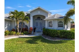 2717 29th Place, Cape Coral, FL 33914 - MLS#226000021