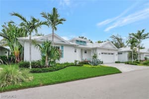 2120 Curtis Street, Naples, FL 34112 - MLS#226000027