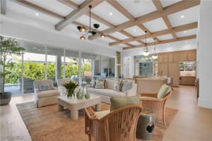 555 Whispering Pine Lane, Naples, FL 34103 - MLS#226000107