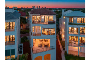 102 Felipe Lane, Bonita Springs, FL 34134 - MLS#226000111