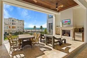 102 Felipe Lane, Bonita Springs, FL 34134 - MLS#226000111