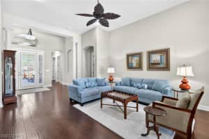 10113 Salisbury Court, Fort Myers, FL 33913 - MLS#226000129