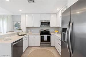 1538 Oyster Catcher Point, Naples, FL 34105 - MLS#226000138