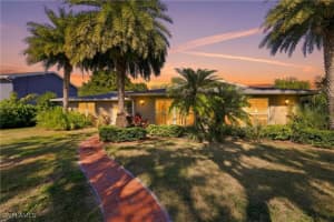 74 Aqua Lane, North Fort Myers, FL 33903 - MLS#226000146