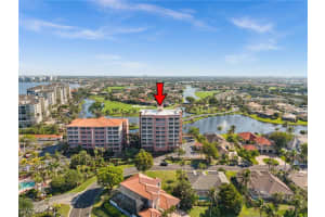 14819 Laguna Dr 203, Fort Myers