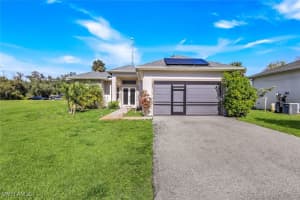 3625 26th Avenue, Naples, FL 34117 - MLS#226000159