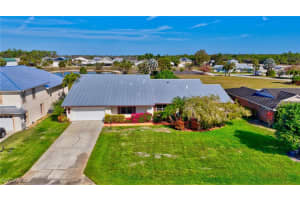 4096 Skyway Dr 42, Naples