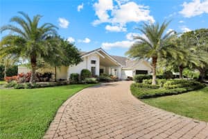 806 Knoll Wood Court, Naples, FL 34108 - MLS#226000195