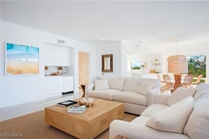 8665 Bay Colony Drive, Naples, FL 34108 - MLS#226000203