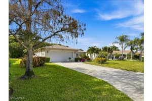 4412 Beechwood Lake Drive, Naples, FL 34112 - MLS#226000211