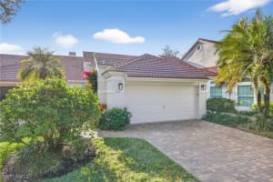 163 Amblewood Lane, Naples, FL 34105 - MLS#226000230