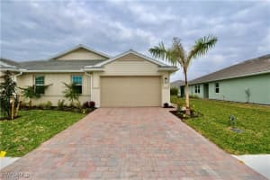 1063 Enbrook Loop, Naples