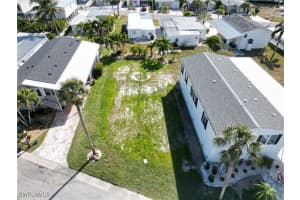 11351 Bayside Boulevard, Fort Myers Beach, FL 33931 - MLS#226000269