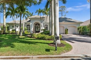 6898 Mill Run Circle, Naples, FL 34109 - MLS#226000272