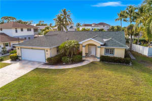 27245 Gasparilla Drive, Bonita Springs, FL 34135 - MLS#226000273