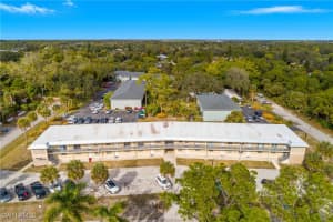 10725 Wilson Street, Bonita Springs, FL 34135 - MLS#226000284