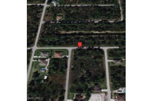 231 Nashua Avenue, Lehigh Acres, FL 33974 - MLS#226000306