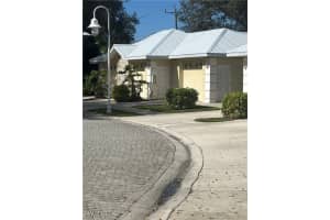 1270 Shady Rest Lane, Naples, FL 34103 - MLS#226000308