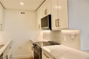 333 Harbour Drive, Naples, FL 34103 - MLS#226000314