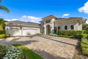 4170 Cortland Way, Naples, FL 34119 - MLS#226000343