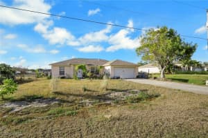 718 Fargo Drive, Fort Myers, FL 33913 - MLS#226000400