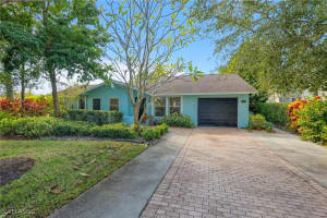 27218 Barefoot Lane, Bonita Springs, FL 34135 - MLS#226000414