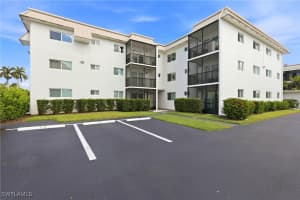 766 CENTRAL AVENUE 113, Naples, FL 34102 - MLS#226000425