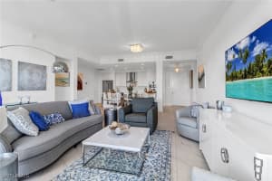 1135 3rd Avenue, Naples, FL 34102 - MLS#226000446