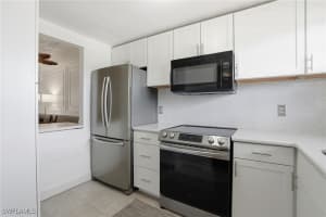 499 Forest Lakes Boulevard, Naples, FL 34105 - MLS#226000490