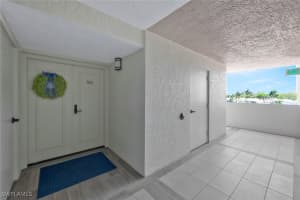 6573 Marissa Loop, Naples, FL 34108 - MLS#226000521