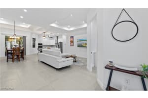 569 Desoto Boulevard, Naples, FL 34117 - MLS#226000561