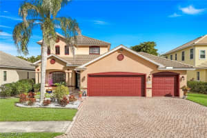 8493 Laurel Lakes Boulevard, Naples, FL 34119 - MLS#226000580