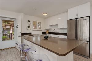 545 Broad Avenue, Naples, FL 34102 - MLS#226000582