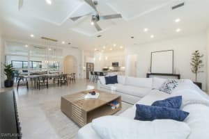 7222 Wilton Drive, Naples, FL 34109 - MLS#226000588