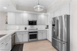 325 Dunes Boulevard, Naples, FL 34110 - MLS#226000600