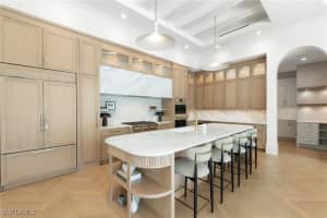 660 Wedge Drive, Naples, FL 34103 - MLS#226000613