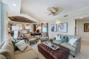 295 Grande Way, Naples, FL 34110 - MLS#226000677