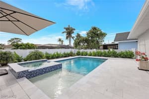 738 101st Avenue, Naples, FL 34108 - MLS#226000701