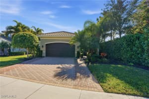 4194 Amelia Way, Naples, FL 34119 - MLS#226000722