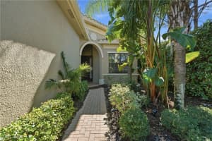 4194 Amelia Way, Naples, FL 34119 - MLS#226000722