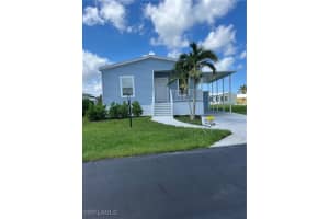 4685 Fiji Ln, Bonita Springs