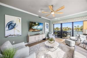 10620 Gulf Shore Drive, Naples, FL 34108 - MLS#226000741