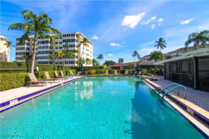 3400 Gulf Shore Blvd N B4 Naples, FL 34103 - Off Market