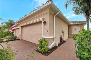 1653 Alameda Drive, Naples, FL 34120 - MLS#226000769