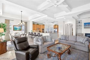 584 Avellino Isles Circle, Naples, FL 34119 - MLS#226000831