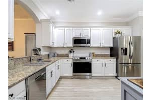 9723 Heatherstone Lake Ct 5, Estero